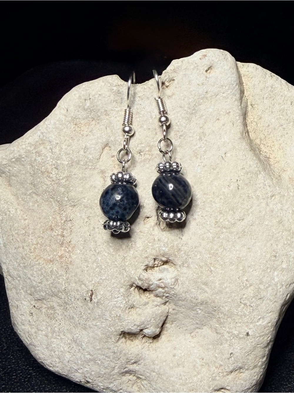 ✨Handmade✨ Silver Bead Black-Blue Stone Drop Earrings